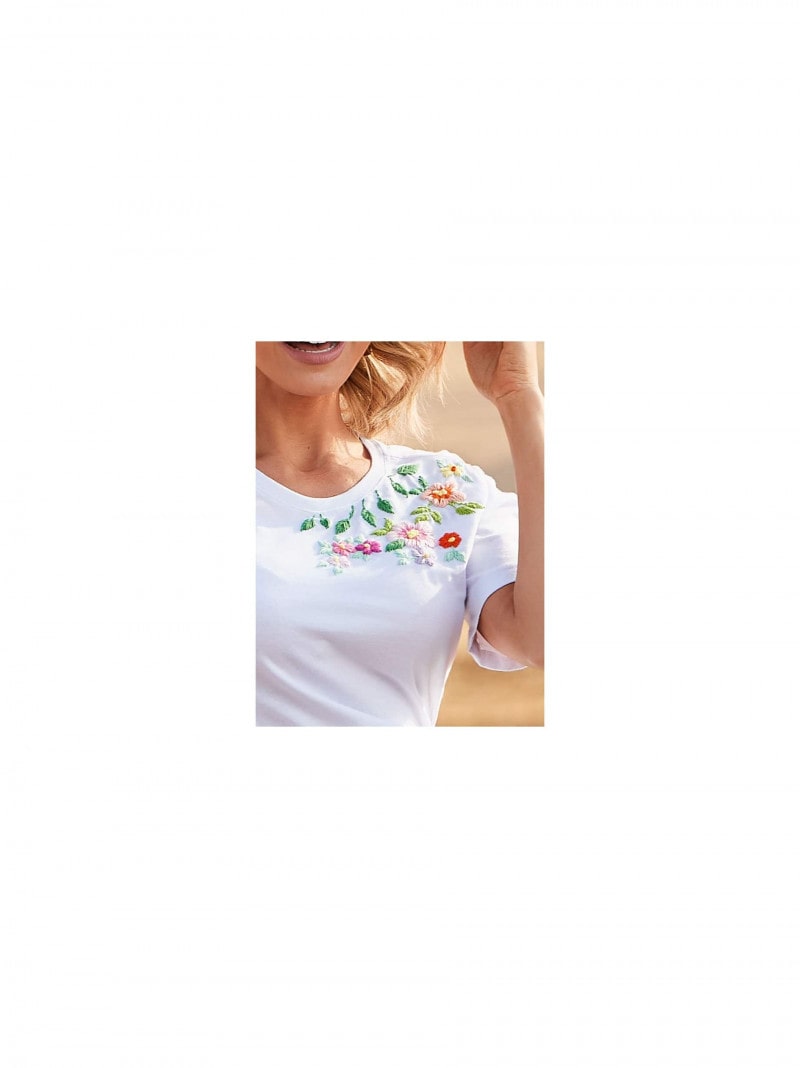T-Shirt Malha Branco Luzia Fazzolli
